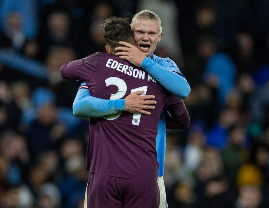 核心球员复出 带队重回胜轨（当家球星回归 率队重返胜轨）