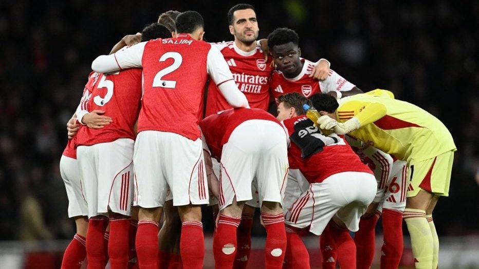 足球国足进攻体系被赞流畅度明显提升（国足进攻体系获好评，流畅度显著提升）