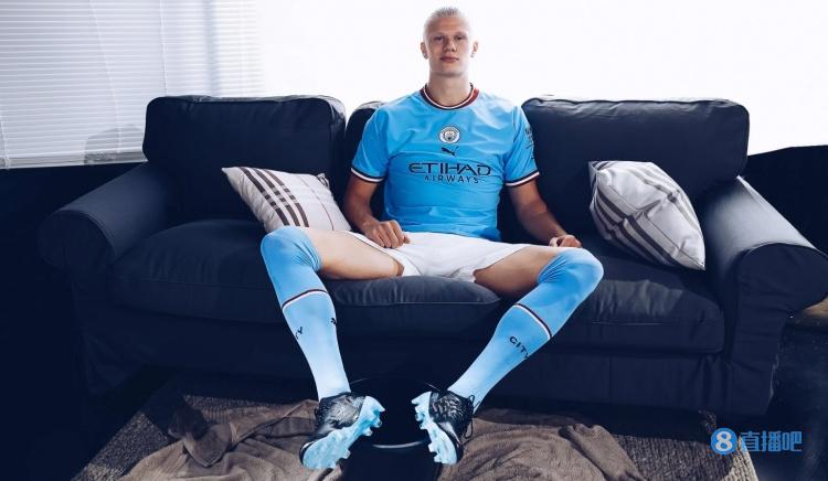 足球世界杯官方公布首批裁判名单，引发讨论