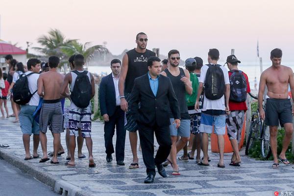 2025赛季中超最佳比赛：山东泰山6-0复仇北京国安，瓦科4射1传（2025中超年度经典战：山东泰山6比0痛击北京国安，瓦科大四喜+送出1次助攻）